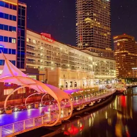 Lodging Near The Sun Tampa Extérieur photo
